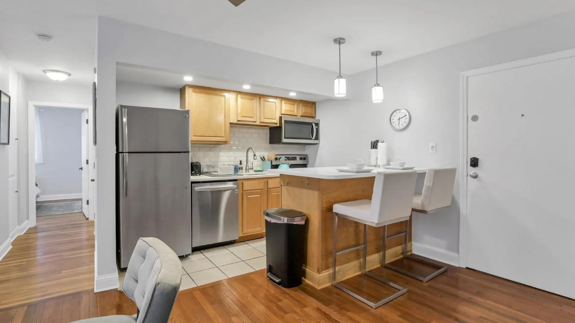 Cozy 2 Bedroom In Short North Convenient Parking 콜럼버스 아파트